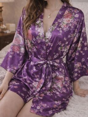 Eplaza Purple Floral Satin Kimono Robe L/XL Coquette Boho Luxe Lounge Silky Belt